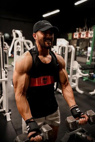 جهاز Gymreapers Bicep Arm Blaster - عازل لتجعيد العضلة ذات الرأسين من الألومنيوم السميك مع حواف مبطنة - قاذفة ذات رأسين قابلة للتعديل لرفع الأثقال وكمال الأجسام in Kuwait