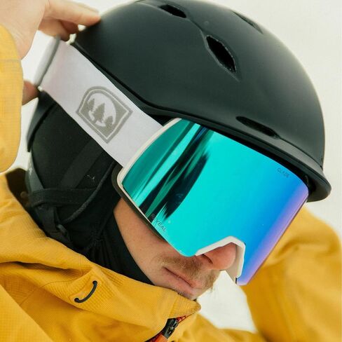 GLADE Adapt 2 Ski Goggles - Photochromic Dual-Lens Design, Anti-Fog, UV Protection, Snowboarding & Skiing Gear in Saudi Arabia