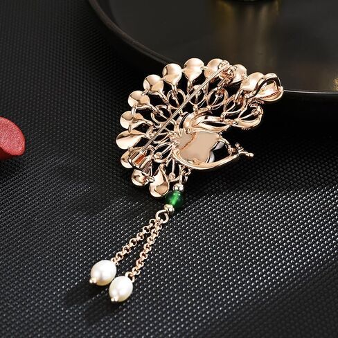Animal Brooch Pin Gold-Plated Enamel Pearl Crystal Lapel Pins ButterflyJewelry Gifts for Women Ladies in Saudi Arabia