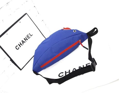 حقيبة كروس سلينج للكتف والصدر من Shark Sling Bag للرجال والنساء in Kuwait