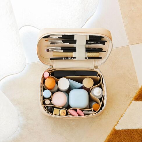 ETOILE - حقيبة مستحضرات تجميل صغيرة باللون العنابي - منظم حقيبة مكياج أنيق للسفر مع فواصل قابلة للإزالة in Kuwait
