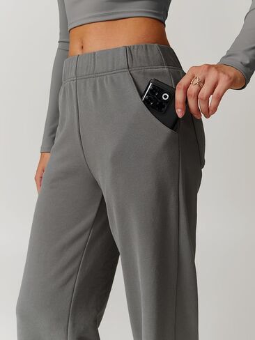Womens High Waisted Baggy Sweatpants 2024 Straight Leg Fall Jogger Pants Y2k Trendy Lounge Trousers with Pockets ﻿ in Saudi Arabia