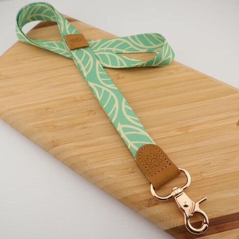 Lightweight Cute Lanyard for Women and Men Fancy Teacher Lanyard Badge ID Holder Glasses Holder for Nurse in Saudi Arabia