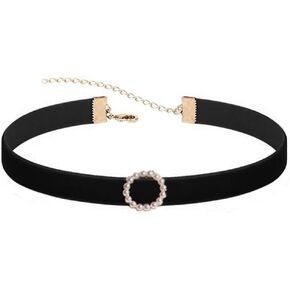 Vintage Black Green Choker Velvet Belt Gothic Necklace with Round Pendant Fashion for Women in Kuwait