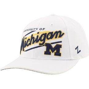 ZHATS Standard NCAA Officially Licensed Hat Competitor Retro Upshot, White