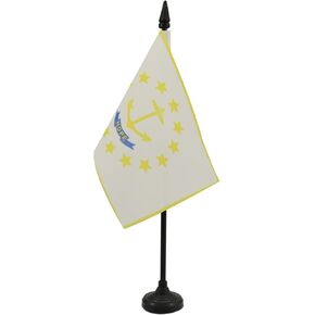 علم طاولة رود آيلاند من AZ FLAG مقاس 10.16 سم × 15.24 سم - علم مكتب ولاية رود آيلاند الأمريكية مقاس 15 × 10 سم - عصا وقاعدة بلاستيكية سوداء