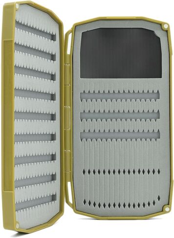 صندوق الطيران الرغوي UMPQUA UPG لعطلة نهاية الأسبوع - حقيبة تخزين الذبابة خفيفة الوزن وخفيفة الوزن ومقاومة للصدمات وسريعة التحميل - منظم أدوات صيد الأسماك، صغير - زيتوني in Kuwait