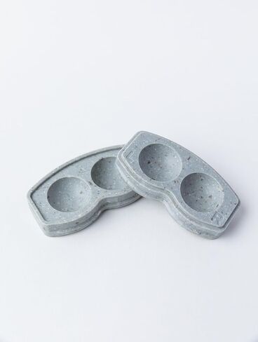 Durable Contact Lens Case | Premium, Non-Plastic, Eco-Friendly Contact Case | Sleek Modern Design with Magnetic Locking System | Made from Luxury Solid Surface Material (White Onyx) in Saudi Arabia