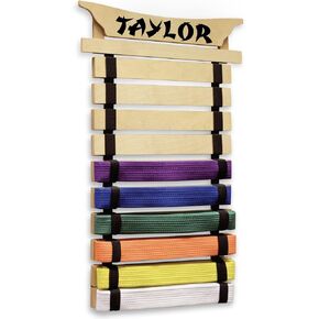 عرض حزام ميليارد كاراتيه - يحمل 10 أحزمة للفنون القتالية - يمكنك إضفاء طابع شخصي عليه باستخدام الملصقات in Kuwait