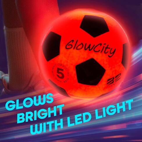 كرة القدم GlowCity المتوهجة في الظلام | كرة قدم مضيئة للاستخدام الداخلي/الخارجي مع 2 مصباح LED | البطاريات المثبتة مسبقًا | هدية ممتعة للمراهقين in Kuwait