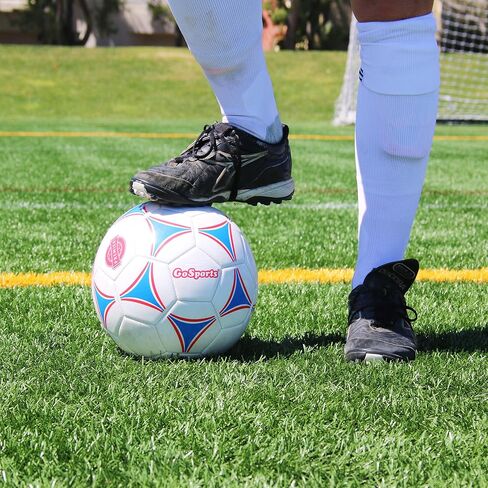 كرة قدم GoSports Premier مع مضخة ممتازة - متوفرة ككرات فردية أو 6 عبوات - اختر مقاسك in Kuwait