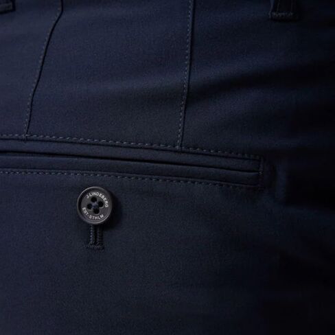 2024 شورت جولف J.Lindeberg Eloy JL Navy 34 in Kuwait