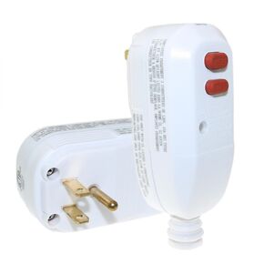 White 3-pin 15A Ground Fault Circuit Interrupter Safety Plug Replacement Plug Assembly Auto Reset for Pressure Washer, Hot Tub, Air Conditioner, Hair Dryer