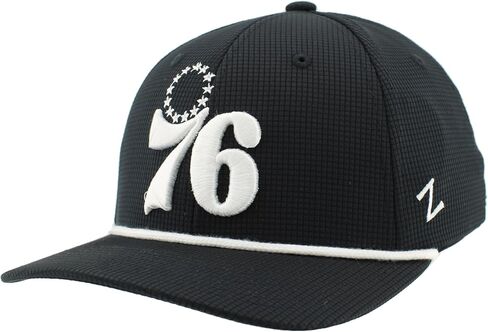 قبعة ZHATS NCAA مرخصة رسميًا من الحبل Snapback Backspin باللون الأسود المتباين in Saudi Arabia