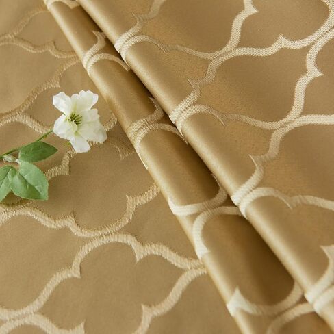 Jacquard Beige Table Runner,Diamond Dot Plaid Pattern Dresser Scarf,Rectangular Polyester Wrinkle Resistant Table Runners for Kitchen Dining Tabletop Decoration(14 x 36 Inch) in Kuwait