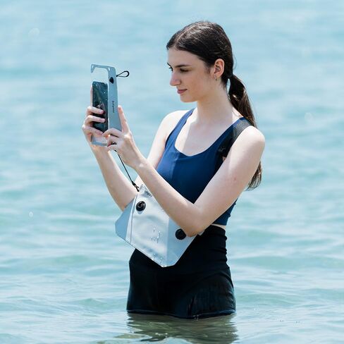 bitplay AquaSeal Sacoche Black - Dry Bag/Phone Pouch with Adjustable Strap for Phone and Valuables in Kuwait
