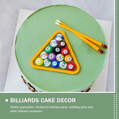 مجموعتان من ألعاب تزيين الكيك لعيد الميلاد، كب كيك صغير، بلياردو صغير، كرة بلياردو، طاولة بلياردو، كعكة علوية، منمنمات صغيرة على طراز البلياردو، تزيين من المطاط الناعم، رجل الحلوى الكروية in Kuwait