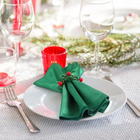 40 قطعة مناديل عيد الميلاد وحلقة مجموعة مناديل قماش خضراء قابلة للغسل 20 قطعة من حلقات منديل عيد الميلاد 20 قطعة مناديل عيد الميلاد من القماش حامل مناديل التوت الأحمر لإعداد طاولة عشاء عيد الميلاد in Kuwait