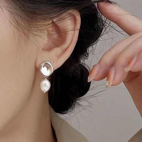 Pearl Drop Earrings for Women Gold Pearl Earrings Dangling Irragular Pearl Stud Statement Earrings Jewelry Gift in Saudi Arabia