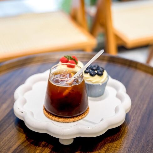 GENMOUS 2 Pcs Decorative Tray with Leather Handle - 9in 11in Round Serving Tray - Farmhouse Decoration Trays for Home,Living Room, Coffee Table,Rustic Wood Tray for Kitchen Table,Dining Table Decor in Saudi Arabia