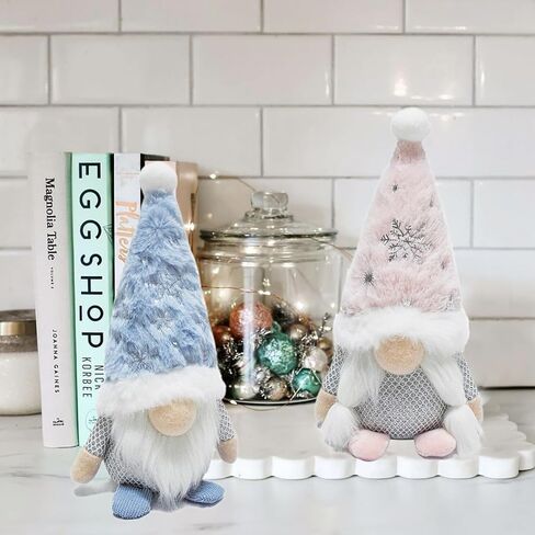 attiigny عيد الميلاد الديكور الوردي الأزرق ندفة الثلج التماثيل، عطلة عيد الميلاد المنزل الحلي منضدية سانتا التماثيل، مهرجان ديكور السويدية أفخم الهدايا gonk in Kuwait