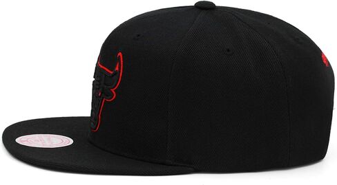 قبعة Mitchell & Ness Chicago Bulls قابلة للتعديل وحزام خلفي، قبعة بيسبول NBA لكرة السلة مسطحة ومنحنية (مقاس واحد، زخرفة سوداء/حمراء) in Saudi Arabia