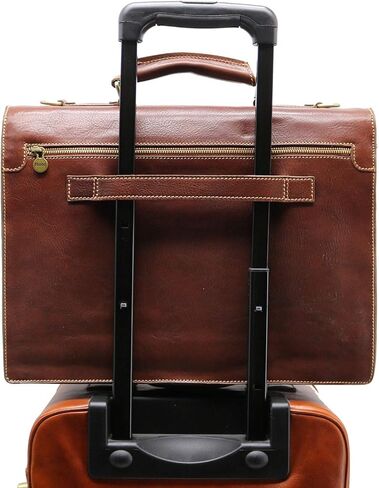 حقيبة ماسنجر جلدية من فلوتو نوفيلا (بني التبغ) in Kuwait