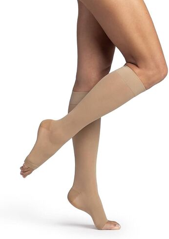 Sigvaris Women's Dynaven Sheer Open Toe Calf 20-30mmHg in Saudi Arabia