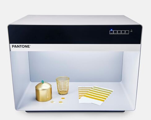 كشك Pantone 5-Light مع إعدادات الفلورسنت والهالوجين D65 - خزانة تقييم الألوان | P5D65840 in Kuwait
