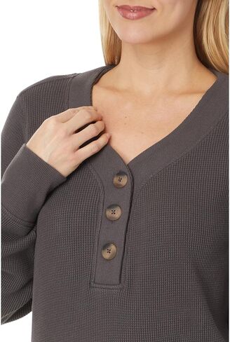 Pact Women's Thermal Waffle Henley Pullover in Saudi Arabia