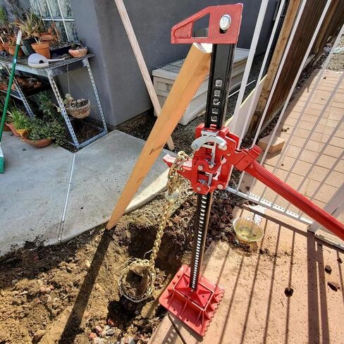 BIG RED Torin 48" Ratcheting Off Road Utility Farm Jack, 3 Ton (6,000 lb) Capacity, Red in Saudi Arabia