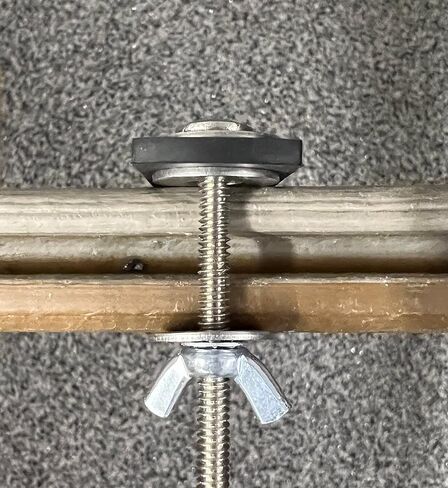 أدوات Keyfit مرساة سطح السفينة منخفضة المستوى، نقطة ربط سطح السفينة الخفيفة (4 عبوات) لفجوات سطح السفينة، لا توجد حاجة إلى أدوات، أقصى حمل 40 رطلاً in Kuwait