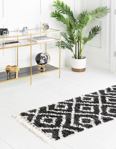 Unique Loom Hygge Shag Collection Area Rug - Diamond (2' 7" x 8' 2" Runner, Black and White) in Saudi Arabia