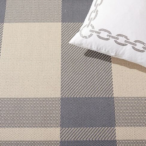 SAFAVIEH Courtyard Collection Accent Rug - 2'7" x 5', Grey & Bone, Indoor/Outdoor & Washable, Ideal for High Traffic Areas in Patio, Backyard, Mudroom, Entryway, Doormat (CY6201-236-3) in Saudi Arabia
