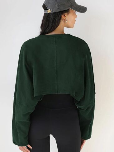 Cropped Sweater - Women's Crop Top Hoodie Ideal for Athletic Fashion Enthusiasts in Saudi Arabia