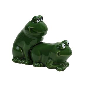 BigMouth Inc Froggy Style Salt and Pepper Shakers, Funny Novelty Ceramic Shaker Set, Unique Kitchen Decor and Gift for Frog Lovers