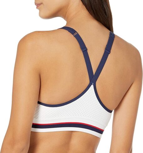 Champion Women's The Infinity Everyday Shape Sports Bra in Saudi Arabia