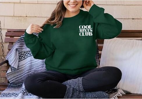 سويت شيرت نسائي من نوع Aunt Aunts Cool Aunts Club بلوفر بياقة دائرية ومطبوع عليه حروف عمتي وأكمام طويلة in Saudi Arabia