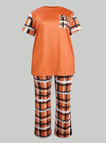 طقم تي شيرت نسائي من LovelyWholesale مقاس كبير مكون من قطعتين وأكمام قصيرة مع طقم سراويل in Kuwait