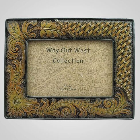 إطار صور ذو مظهر جلدي غربي من البوليريسين، طول 8.5 بوصة، ديكور للحائط والطاولة in Kuwait