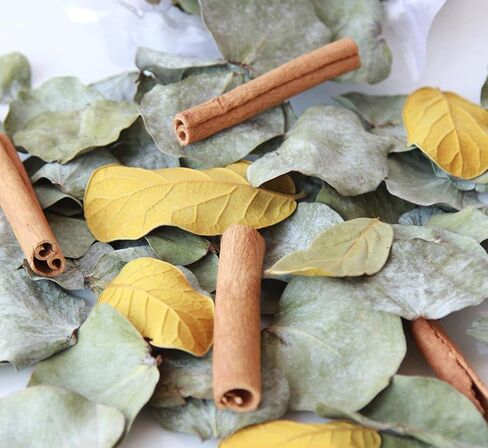 الأوكالبتوس 30 جرام + أوراق الكستناء 10 جرام + القرفة 22 جرام أكياس حمام الدش المجففة من الأوكالبتوس الخزامى أوراق الأوكالبتوس أكياس الكيس للاستحمام المحفوظة الطبيعية الحقيقية أوراق الأوكالبتوس الخزامى للاسترخاء in Kuwait