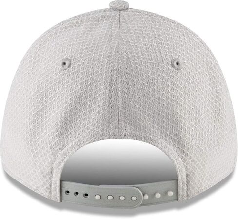 New Era Men's NFL Super Bowl LV Champions Parade 9FORTY Adjustable Hat in Saudi Arabia