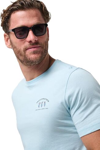 TravisMathew Men's Sweetheart Rock in Saudi Arabia