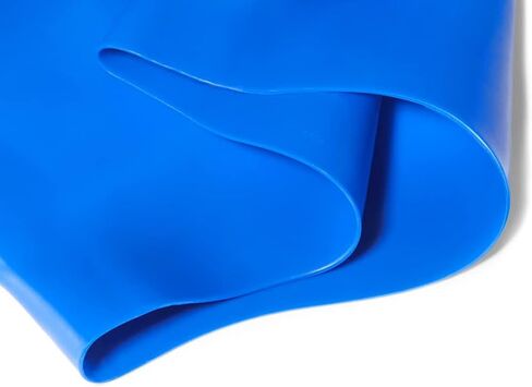 Amazon Basics Silicone Unisex Swim Caps in Saudi Arabia
