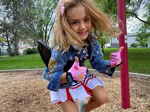 قفازات Monkey Bar مع التحكم في قبضة اليد (قلوب) للأطفال بعمر 7 و8 سنوات قفازات دراجة للأطفال in Kuwait