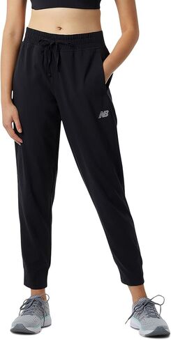 New Balance Women's Accelerate Pant 22 in Saudi Arabia