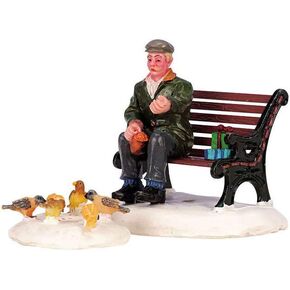 Lemax 42905 Caddington Village Figurine: Feeding Pigeons