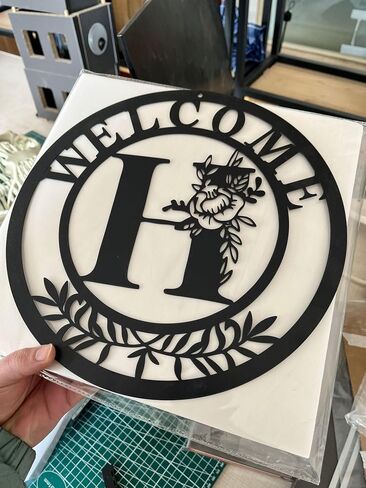Initial Welcome Sign Front Door Wreath, 12 Inch Metal Monogrammed Sign Farmhouse Porch Sign Wall Art Decor, Monogram Rustic Welcome Wreath for Indoor Outdoor (Letter B) in Saudi Arabia