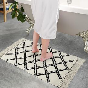 Hallway Runner Rug,Boho Cotton Washable Runner Rug for Bedroom 2'x6' Tufted Rug with Tassels,Hand Woven Soft Carpet Runner for Entryway Kitchen Laundry Room Bathroom(Cream)