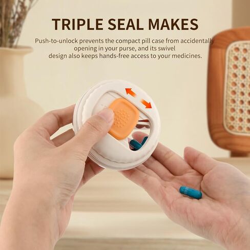 صندوق حبوب منع الحمل، علبة حبوب دواء صغيرة مكونة من 4 أقسام، صندوق حبوب صغير للمحفظة والجيب، مع فرشاة تنظيف، صندوق حبوب دواء دائري للسفر، حامل حاوية حبوب دواء محمول للفيتامينات والأدوية والمكملات الغذائية وزيت السمك in Kuwait